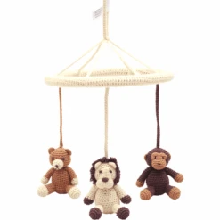 NatureZoo Of Denmark Gehäkeltes Mobile Teddy, Löwe & Affe, Beige